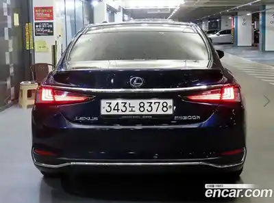 Lexus ES 2022 2.5 гидро в Москве № 1917186, миниатюра 5