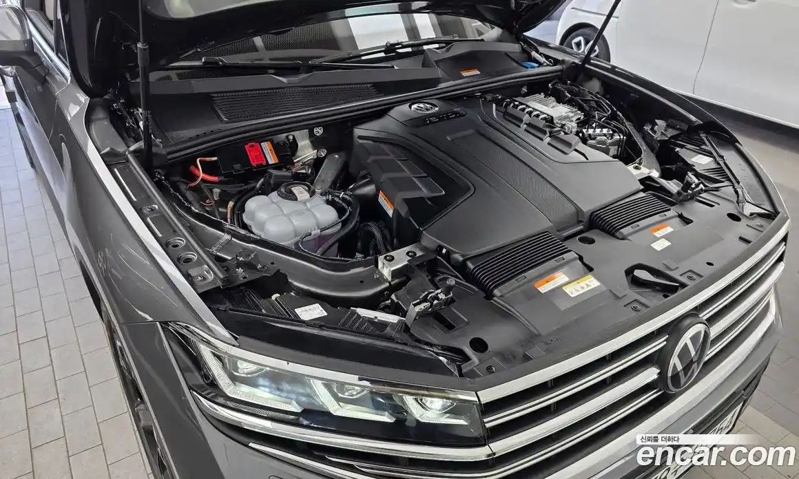 Volkswagen Touareg 2025 3.0 гидро в Москве № 1917276, фото 6