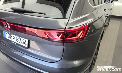 Volkswagen Touareg 2025 3.0 гидро в Москве № 1917276, миниатюра 9