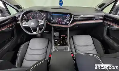 Volkswagen Touareg 2025 3.0 гидро в Москве № 1917276, миниатюра 10