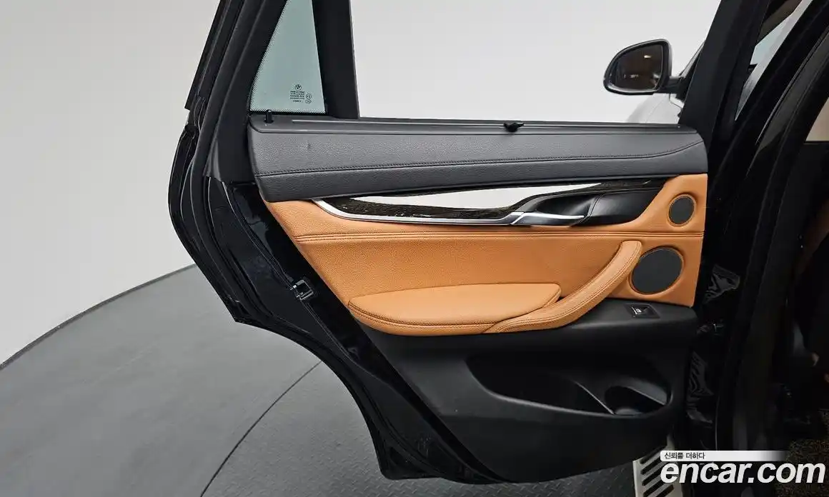 BMW X6 2017 3.0 гидро в Москве № 1917825, фото 15