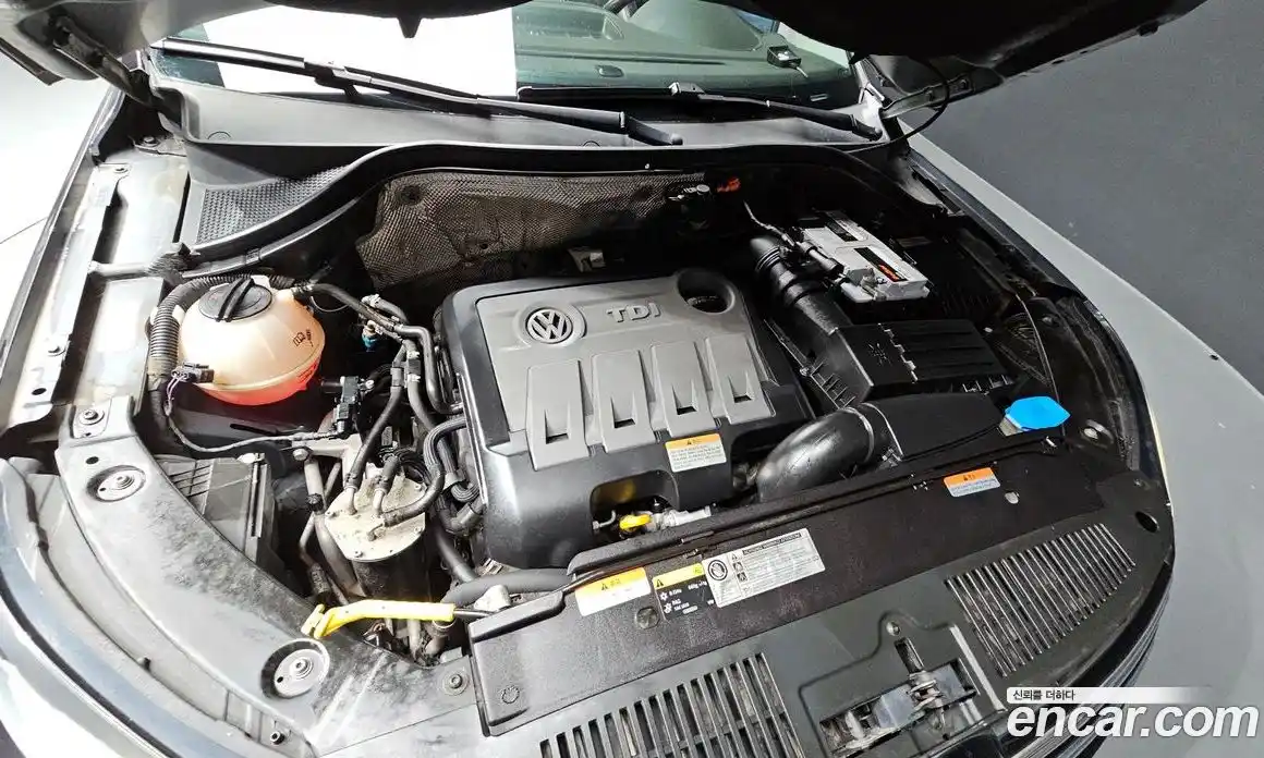 Volkswagen Tiguan 2014 2.0 гидро в Москве № 1918298, фото 6