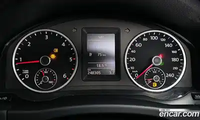 Volkswagen Tiguan 2014 2.0 гидро в Москве № 1918298, миниатюра 8