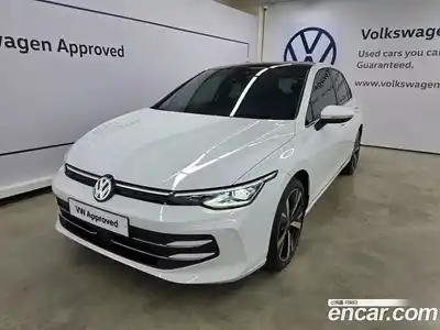Volkswagen Golf, 2025