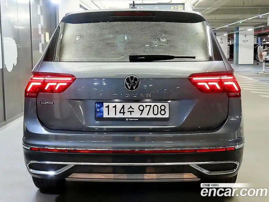 Volkswagen Tiguan 2023 2.0 гидро в Москве № 1918523, фото 5