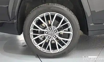 Jeep Cherokee 2023 3.6 гидро в Москве № 1919000, миниатюра 5