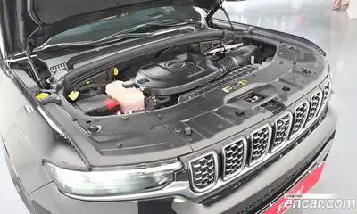 Jeep Cherokee 2023 3.6 гидро в Москве № 1919000, миниатюра 6