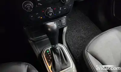 Jeep Renegade 2019 2.4 гидро в Москве № 1919113, миниатюра 12