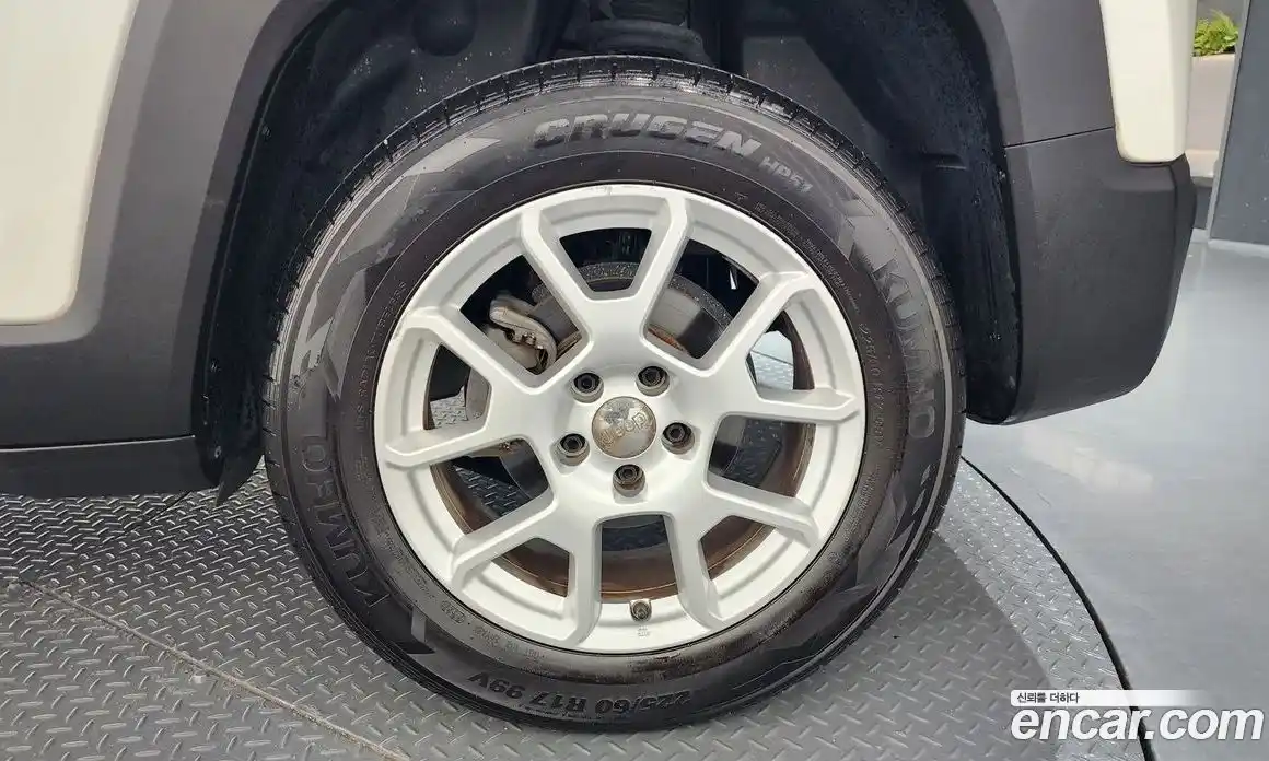 Jeep Renegade 2019 2.4 гидро в Москве № 1919113, фото 7