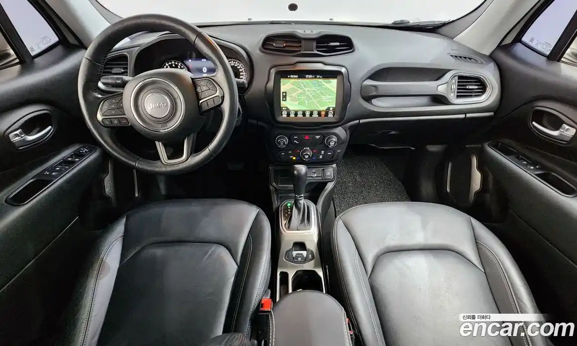Jeep Renegade 2019 2.4 гидро в Москве № 1919113, фото 10