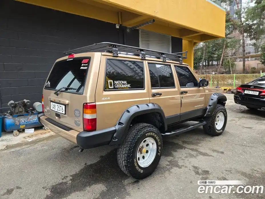 Jeep Cherokee 1999 2.5 механика в Москве № 1919451, фото 12