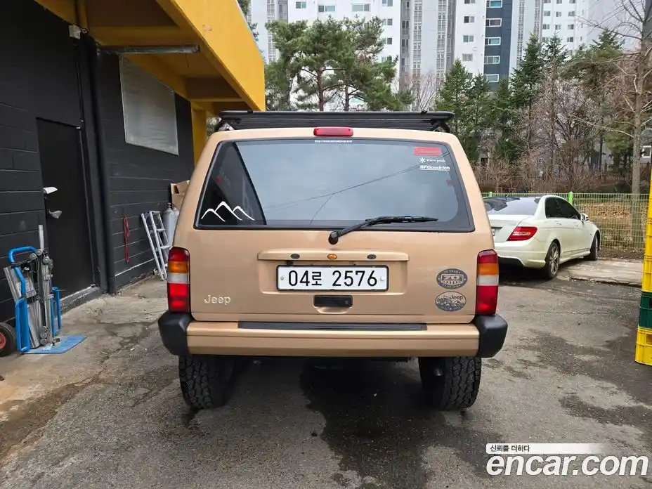 Jeep Cherokee 1999 2.5 механика в Москве № 1919451, фото 13