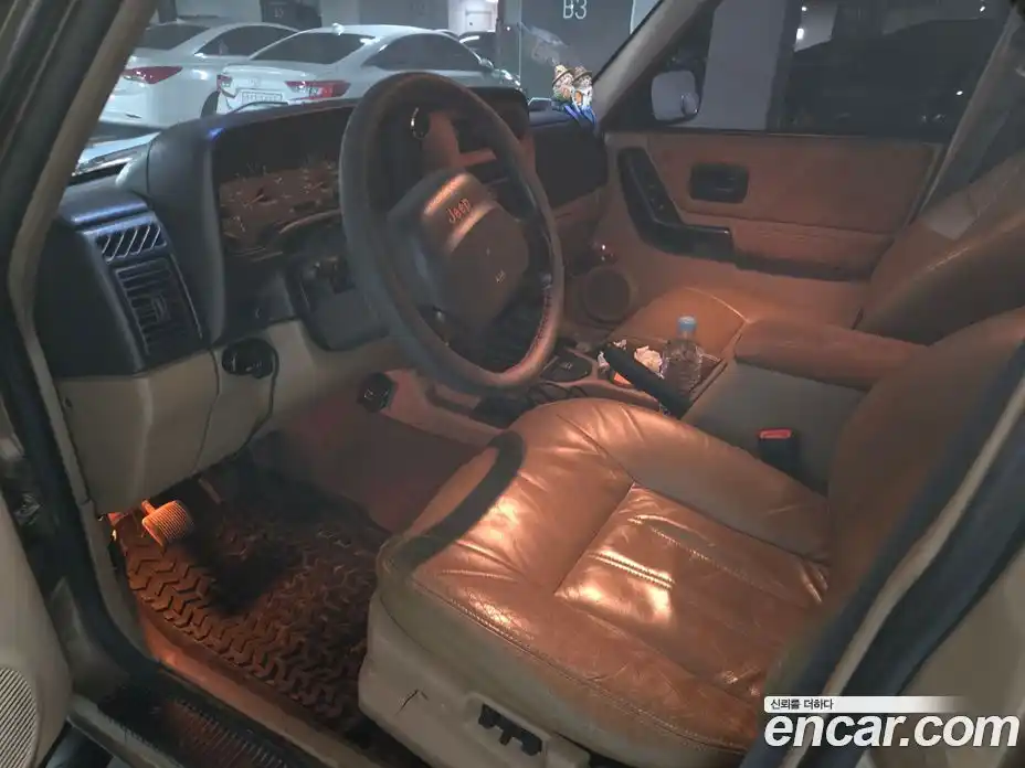 Jeep Cherokee 1999 2.5 механика в Москве № 1919451, фото 16