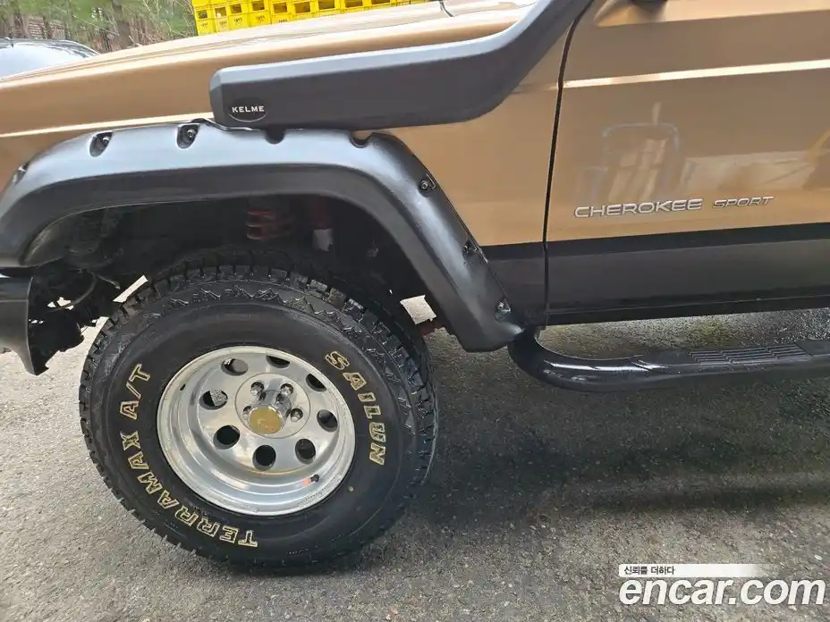 Jeep Cherokee 1999 2.5 механика в Москве № 1919451, фото 4