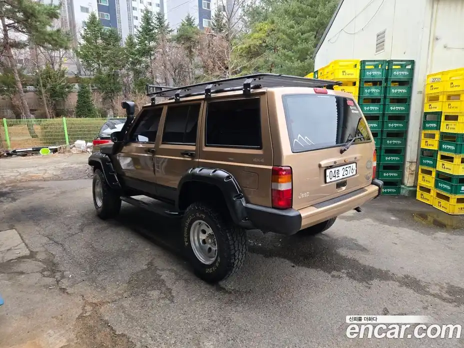 Jeep Cherokee 1999 2.5 механика в Москве № 1919451, фото 9