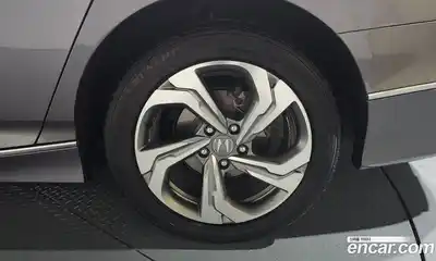 Honda Accord 2018 1.5 гидро в Москве № 1919911, миниатюра 7