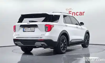 Ford Explorer, 2021