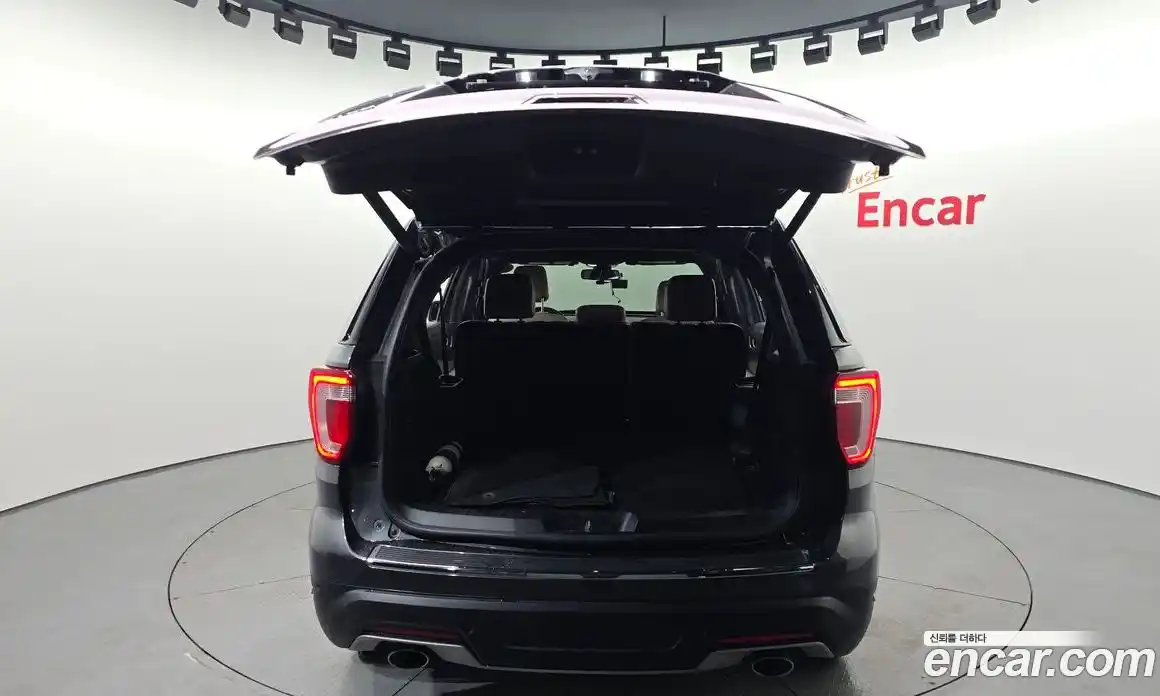 Ford Explorer 2018 2.3 гидро в Москве № 1920455, фото 31