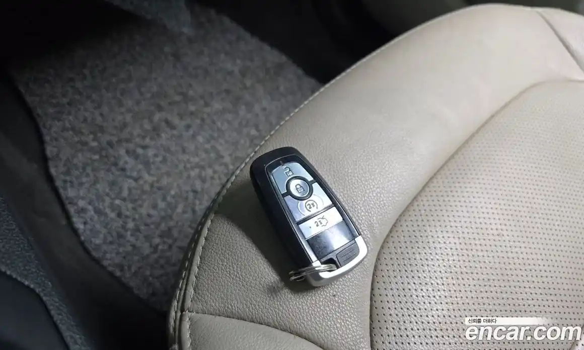 Ford Explorer 2018 2.3 гидро в Москве № 1920455, фото 32