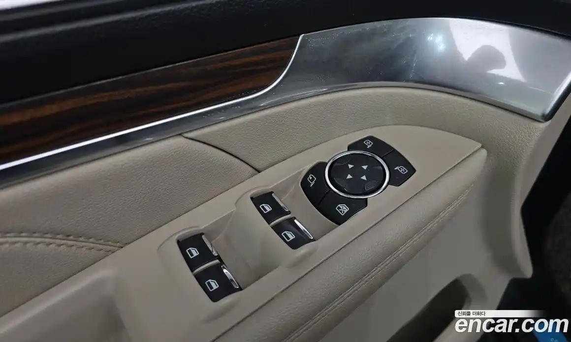Ford Explorer 2018 2.3 гидро в Москве № 1920455, фото 36