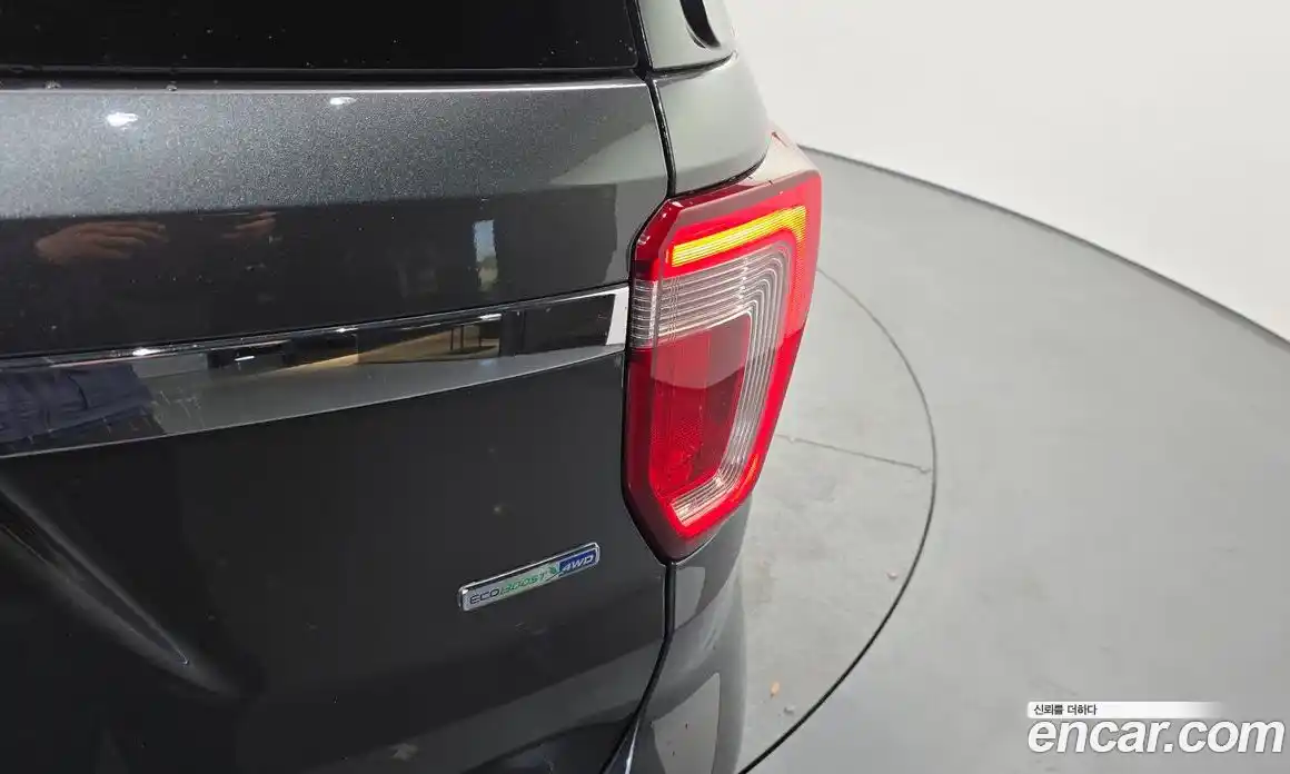 Ford Explorer 2018 2.3 гидро в Москве № 1920455, фото 9