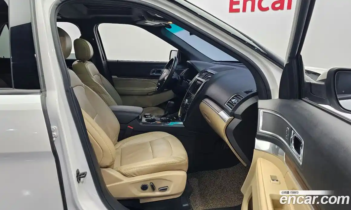 Ford Explorer 2017 2.3 гидро в Москве № 1920456, фото 11