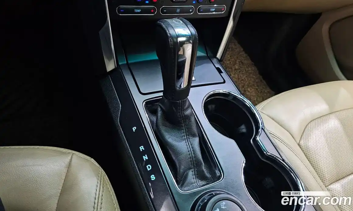 Ford Explorer 2017 2.3 гидро в Москве № 1920456, фото 9