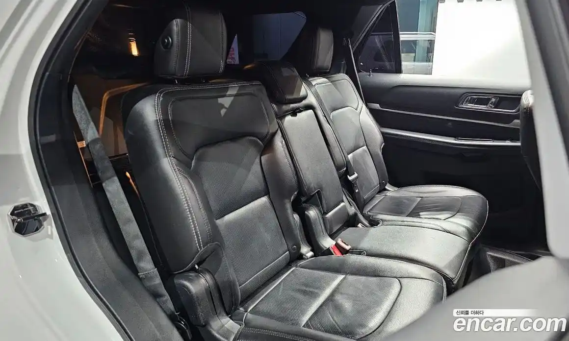 Ford Explorer 2018 2.3 гидро в Москве № 1920545, фото 12