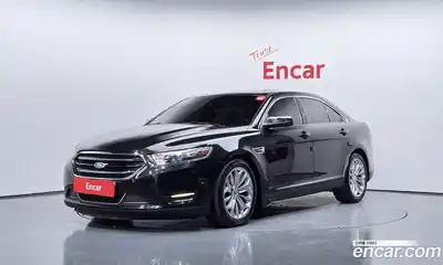 Ford Taurus, 2015