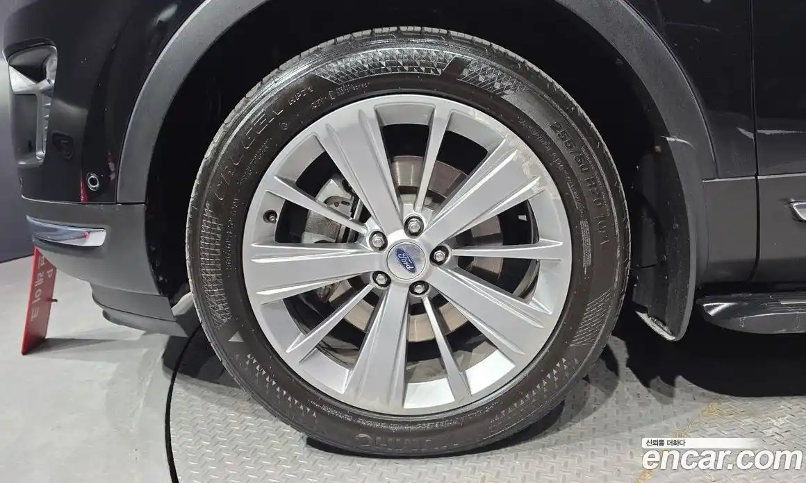 Ford Explorer 2018 2.3 гидро в Москве № 1920553, фото 5