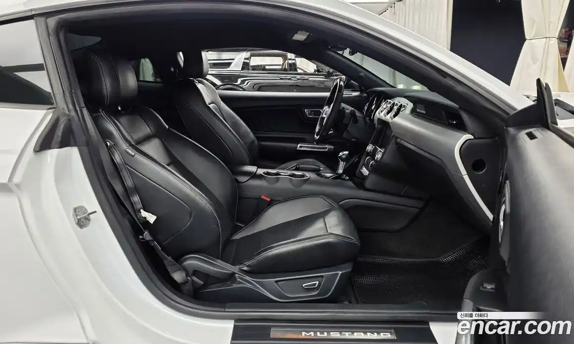 Ford Mustang 2015 5.0 гидро в Москве № 1920558, фото 11