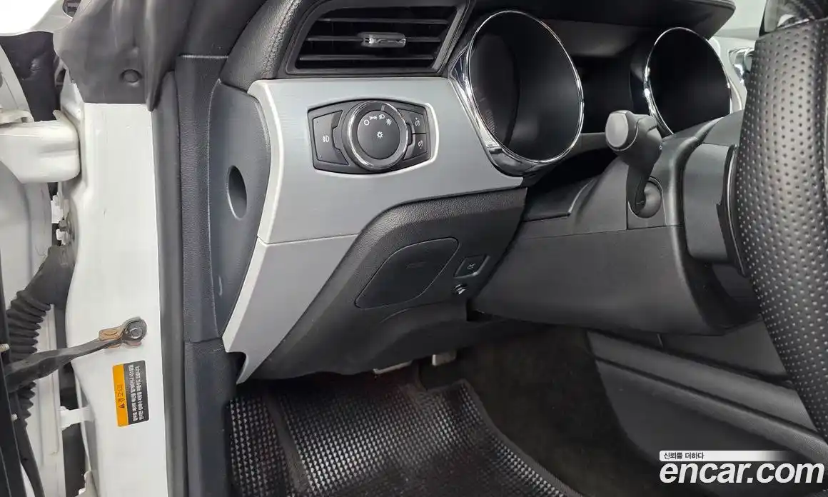 Ford Mustang 2015 5.0 гидро в Москве № 1920558, фото 17
