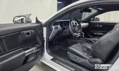 Ford Mustang 2015 5.0 гидро в Москве № 1920558, миниатюра 10