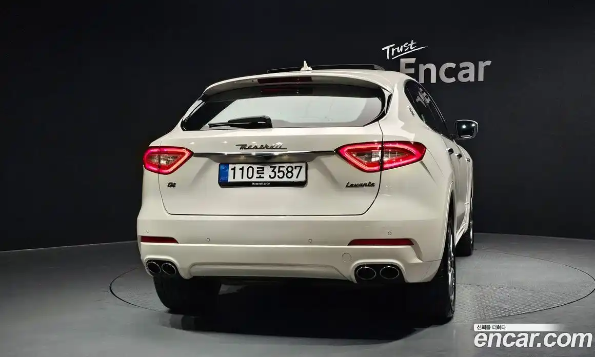 Maserati Levante 2020 3.0 гидро, фото 4