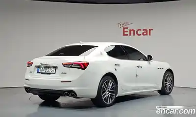 Maserati Ghibli 2018 3.0 гидро, миниатюра 2