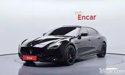 Maserati Quattroporte