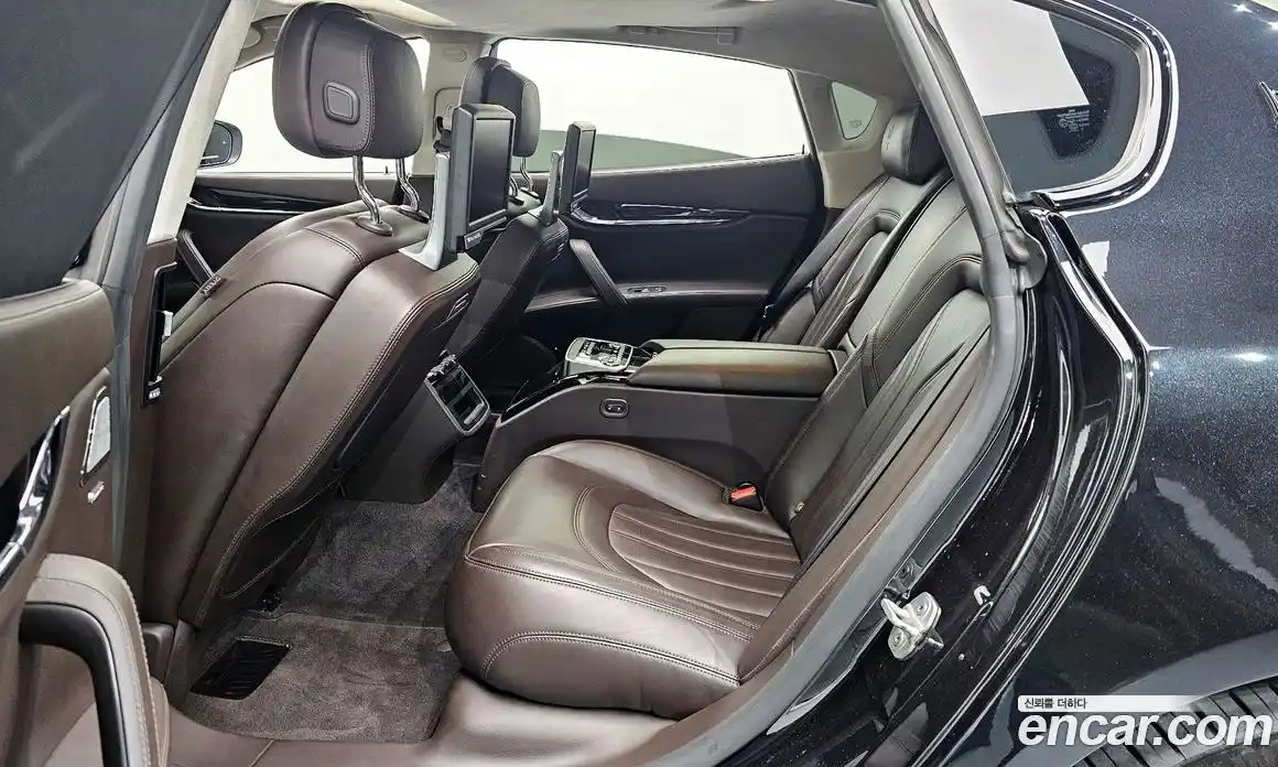 Maserati Quattroporte 2017 3.8 гидро, фото 12