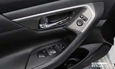 Nissan Altima 2016 2.5 гидро в Москве № 1921144, миниатюра 11