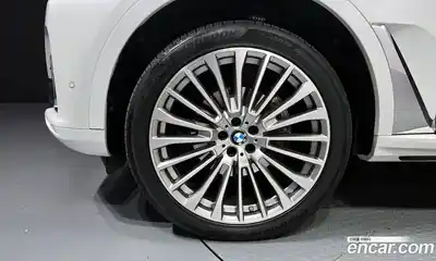 BMW X7 2021 3.0 гидро в Москве № 193165, миниатюра 5