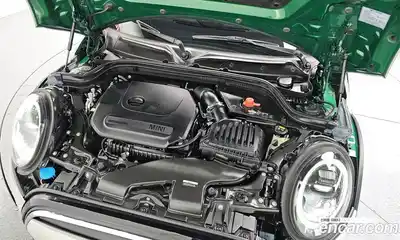 Mini Cooper 2022 1.5 гидро в Москве № 204190, миниатюра 6