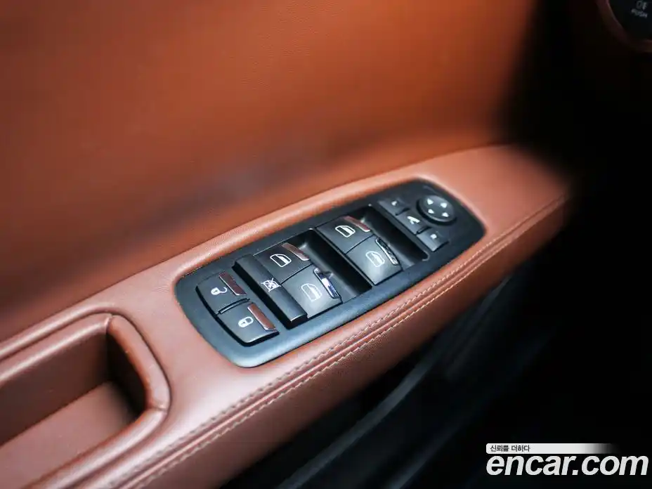 Maserati Quattroporte 2018 3.0 гидро, фото 18