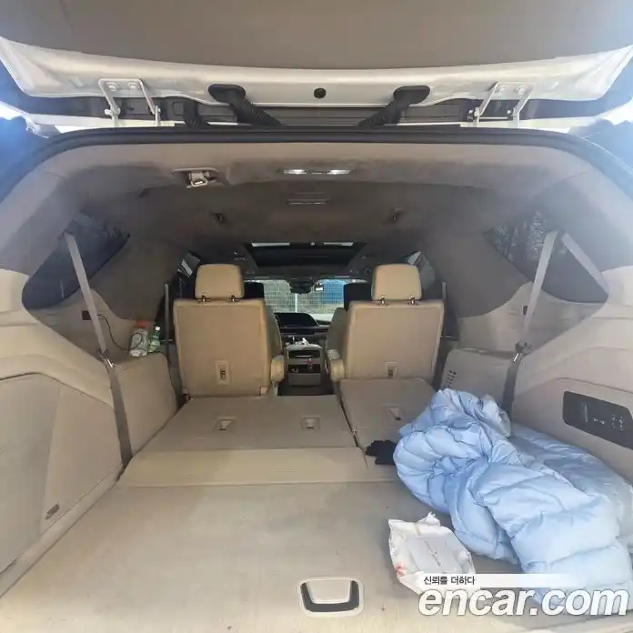 Cadillac Escalade 2023 6.2 гидро в Москве № 256396, фото 18