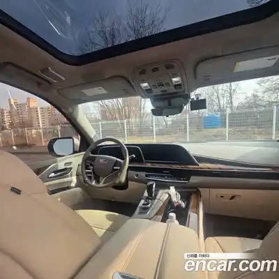 Cadillac Escalade 2023 6.2 гидро в Москве № 256396, миниатюра 9