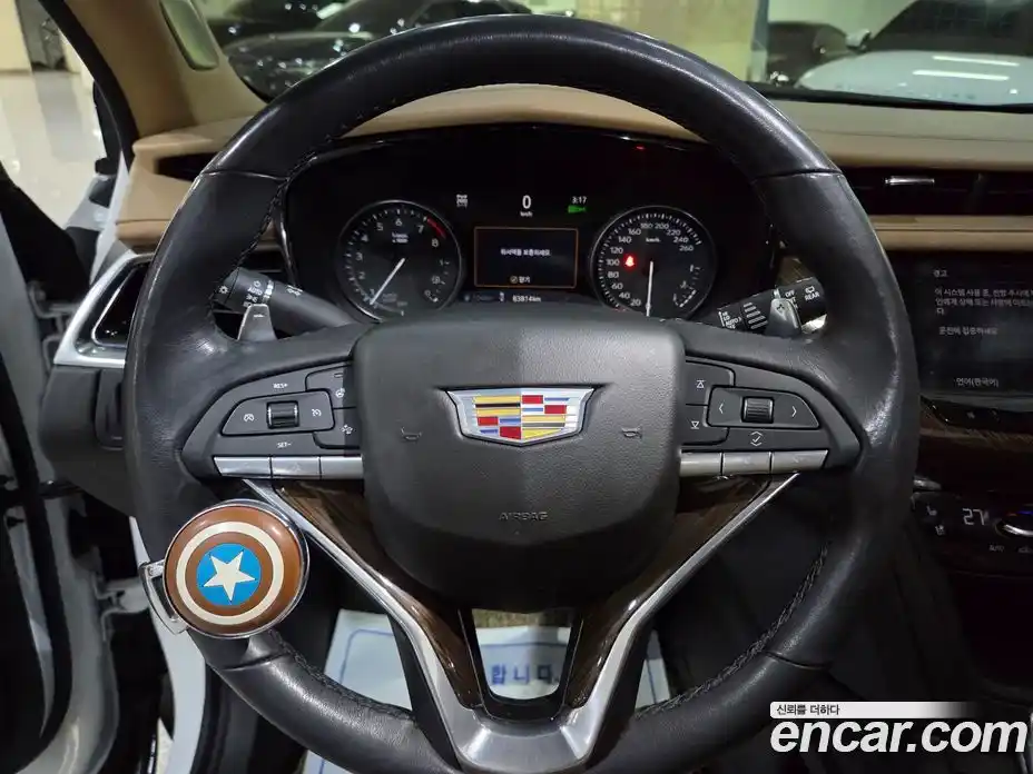 Cadillac XT6 2020 3.6 гидро в Москве № 256548, фото 9