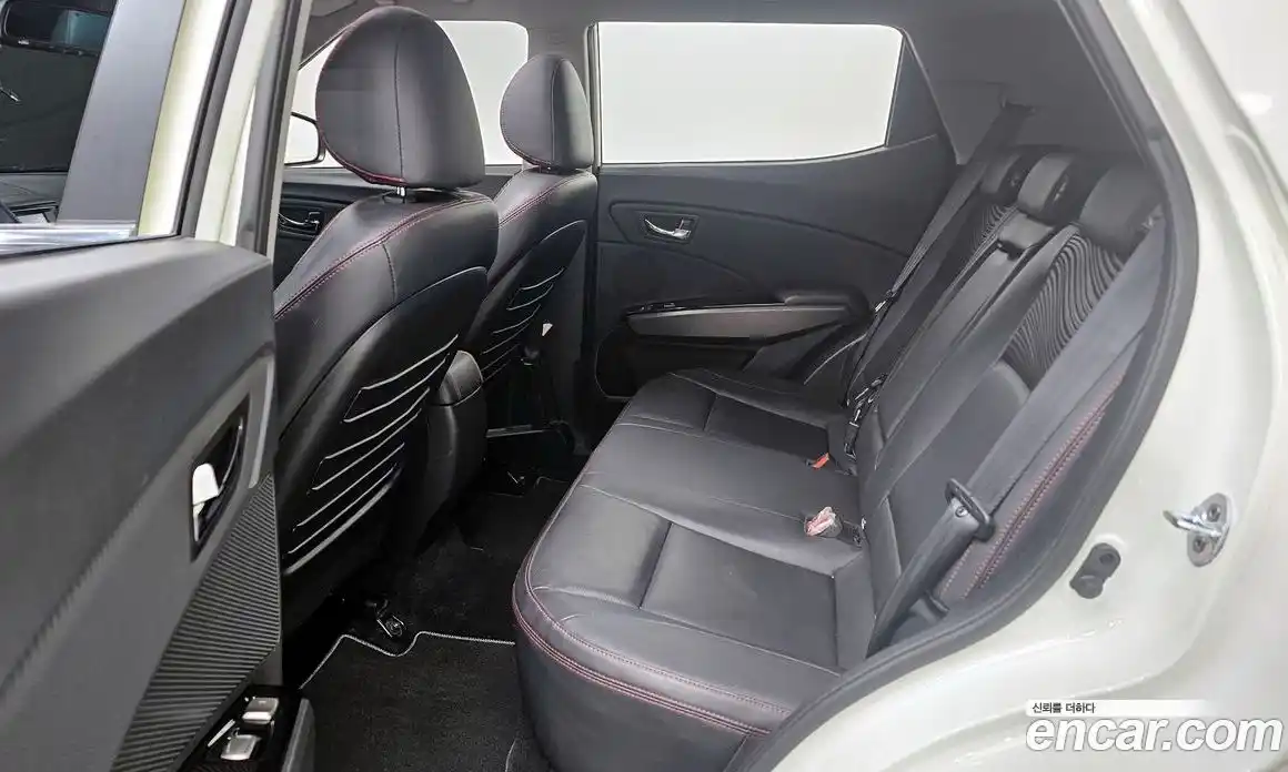 SsangYong TIBOLI 2017 1.6 гидро в Москве № 29376, фото 13