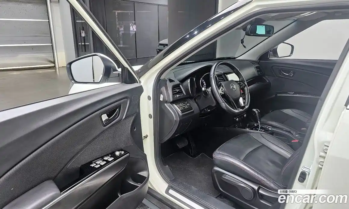 SsangYong TIBOLI 2017 1.6 гидро в Москве № 29376, фото 10