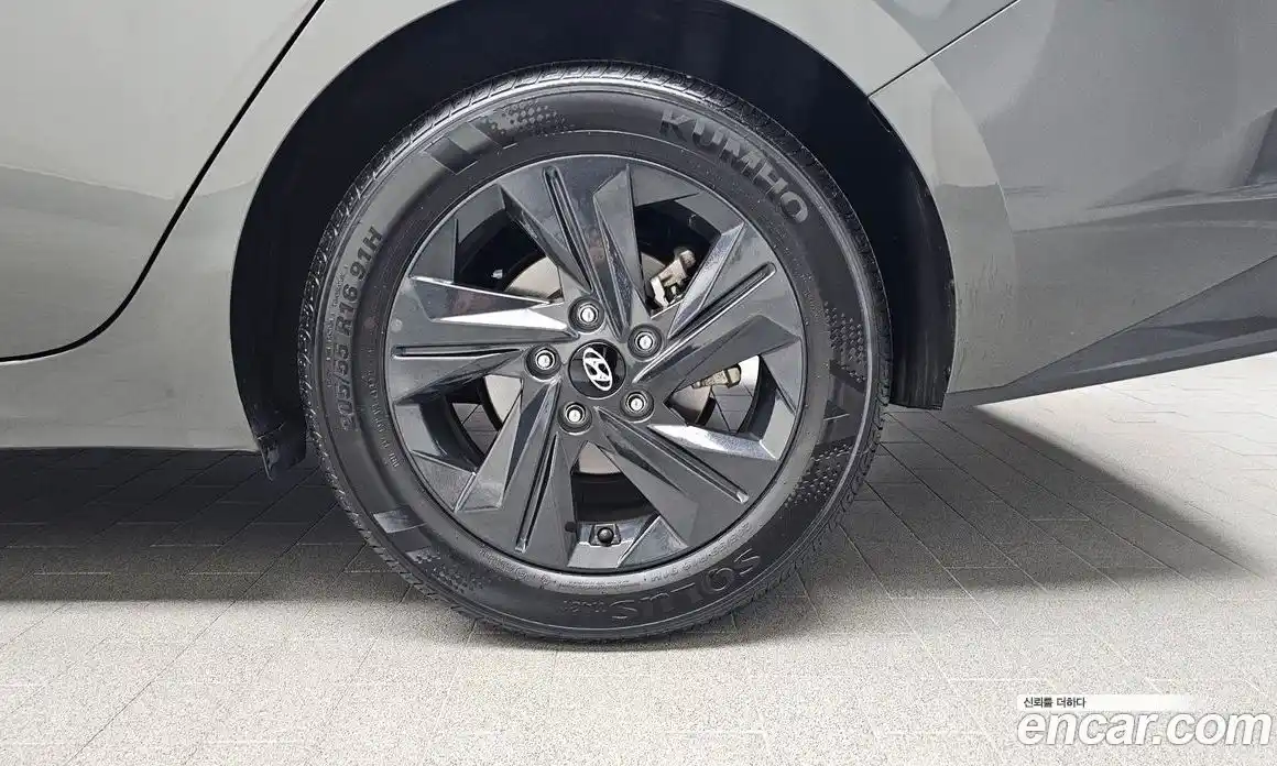 Hyundai Avante 2022 1.6 гидро в Москве № 1244654, фото 7
