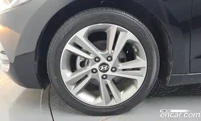 Hyundai Avante 2018 1.6 гидро в Москве № 1288430, миниатюра 5