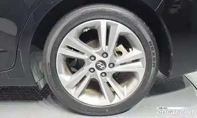 Hyundai Avante 2018 1.6 гидро в Москве № 1288430, миниатюра 7