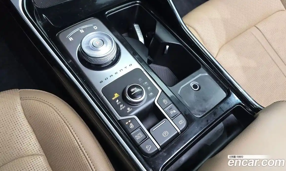 Kia Sorento 2024 2.5 гидро, фото 12
